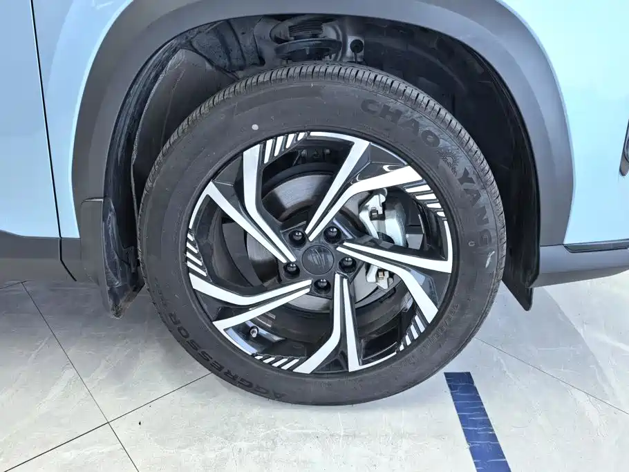 Geely Boyue — миниатюра 6