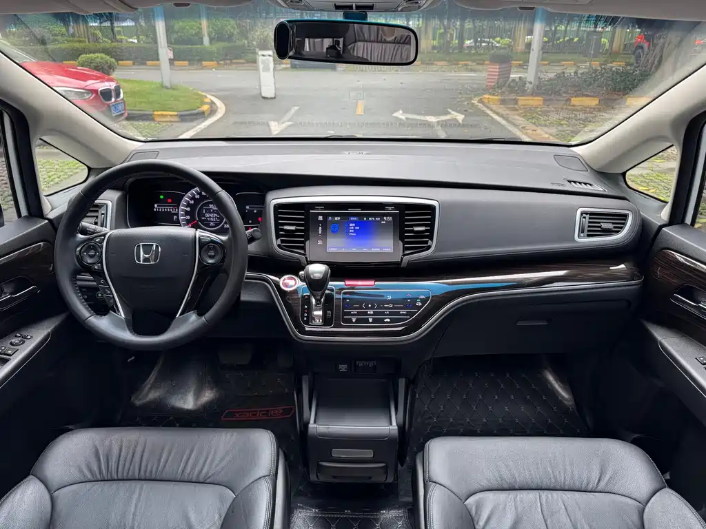 Honda Odyssey — миниатюра 18
