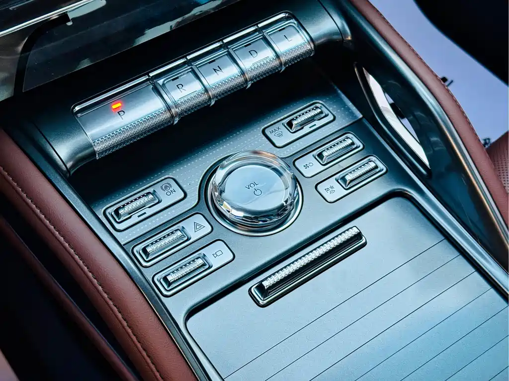 Lincoln Nautilus — миниатюра 9
