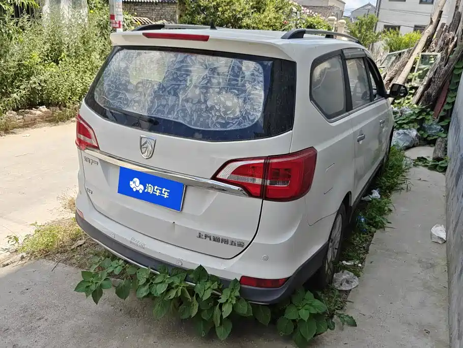 Baojun 730 2016 1.5T MT Comfort 7 мест