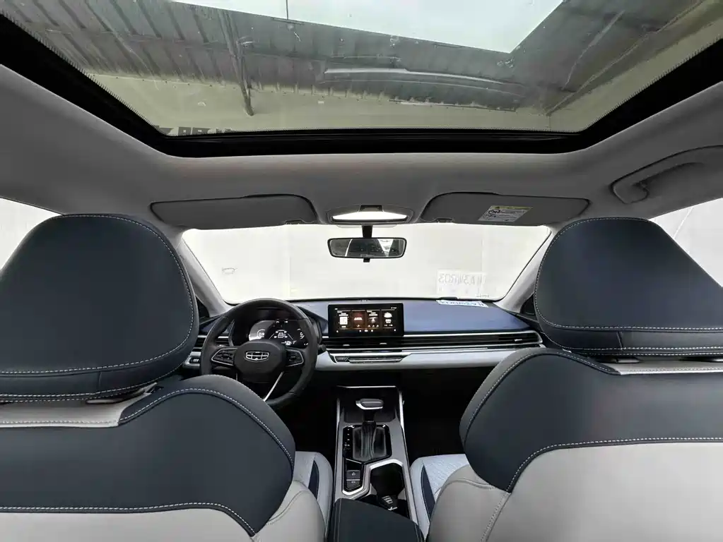 Geely Emgrand — миниатюра 20