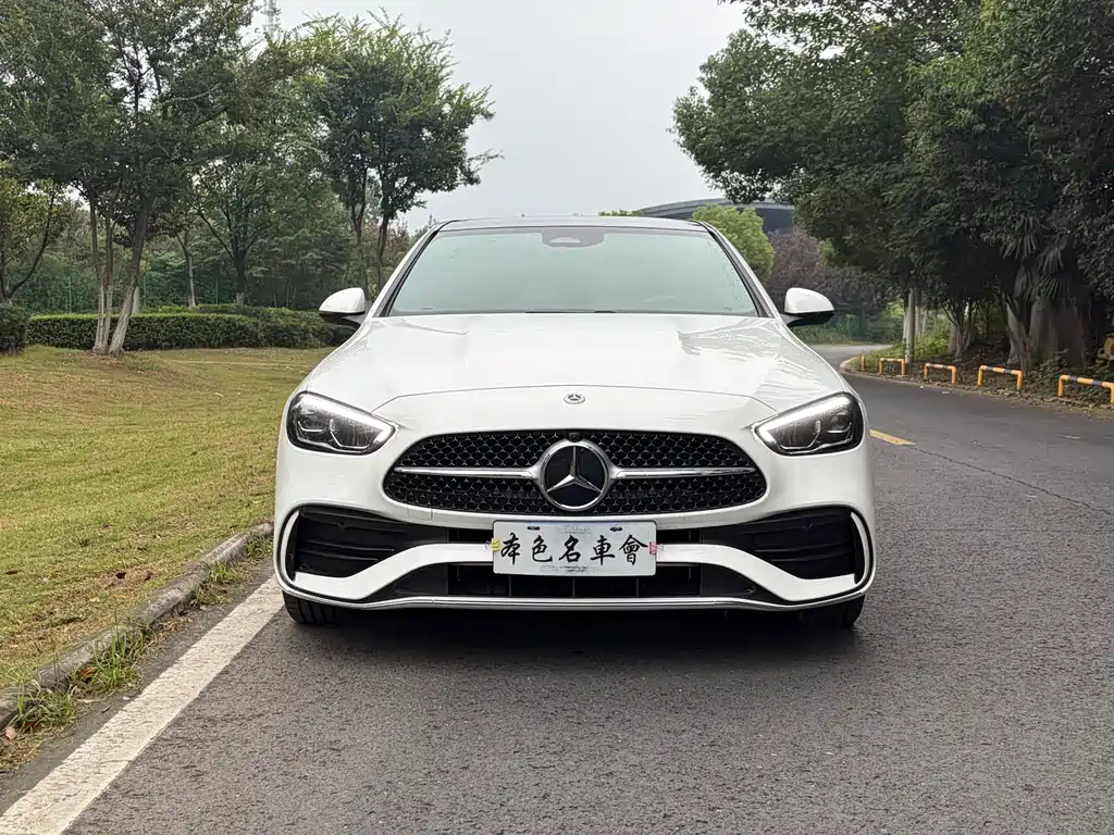 Mercedes-Benz C-Class — миниатюра 2