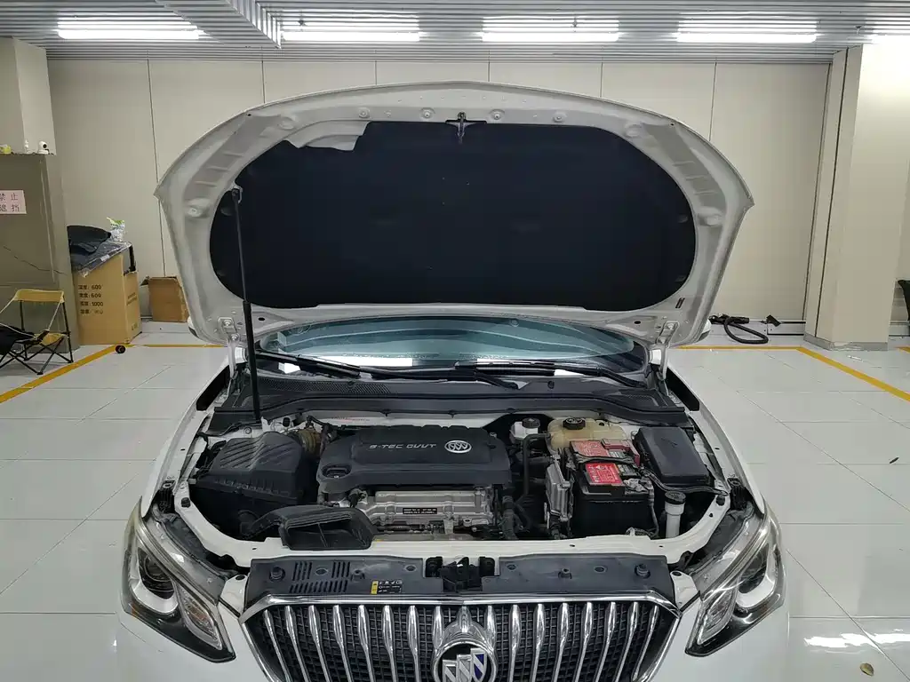 Buick Excelle — миниатюра 18