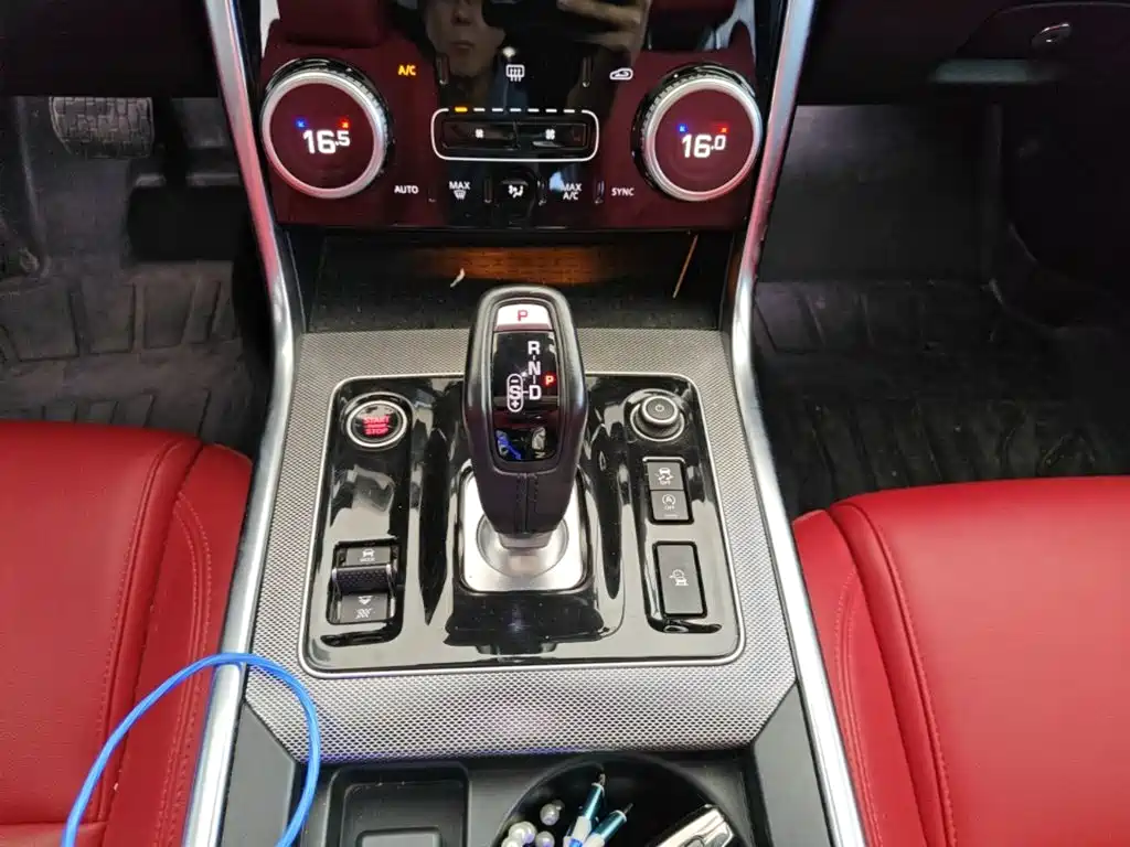 Jaguar XEL — миниатюра 14