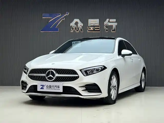 MERCEDES BENZ A CLASS 2021