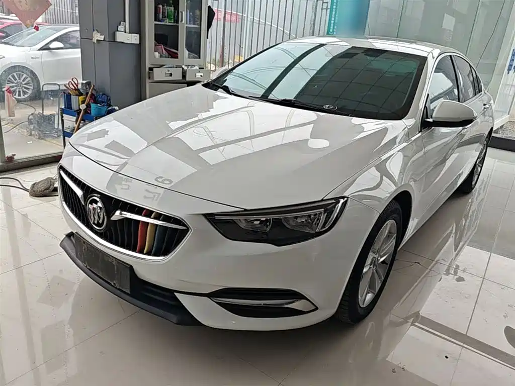 Buick Regal 2020