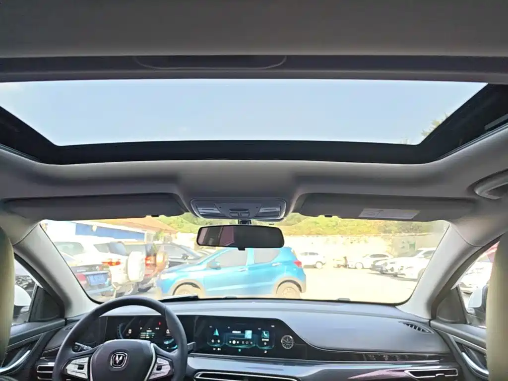 Changan Eado — миниатюра 18