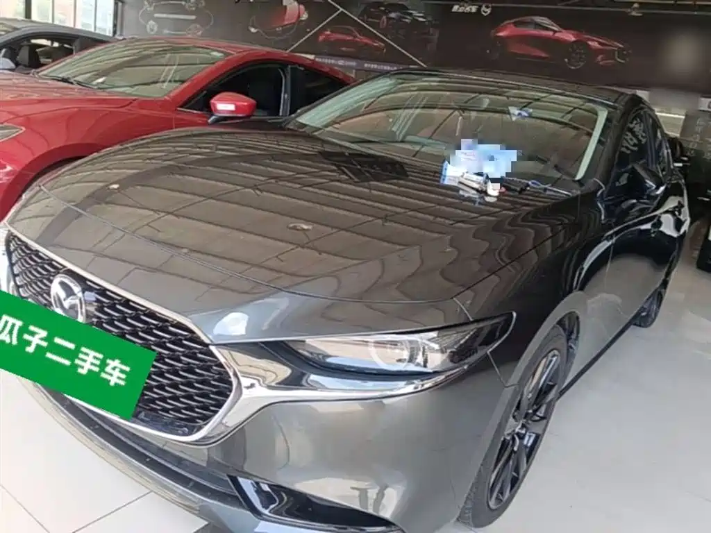 Mazda 3 Axela 2022