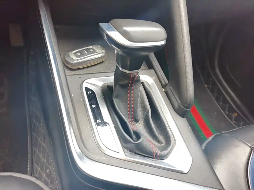 Geely Vision X3 — миниатюра 14