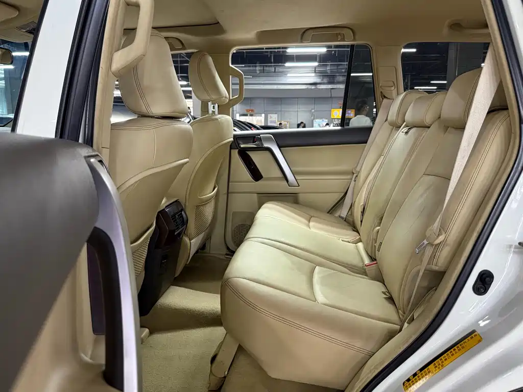 Toyota Prado — миниатюра 13