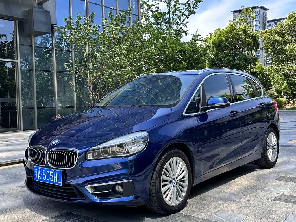 BMW 2 Series Active Tourer (Import) 2015