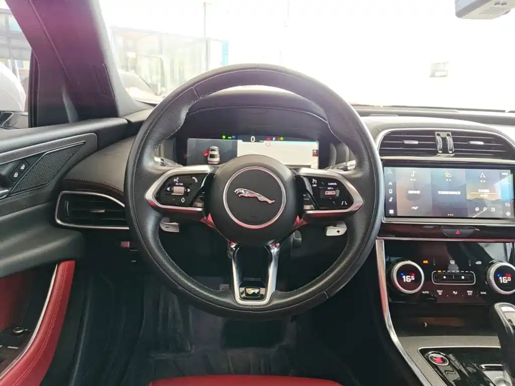 Jaguar XEL — миниатюра 11