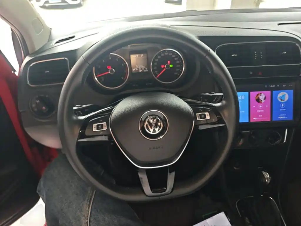Volkswagen Polo — миниатюра 11