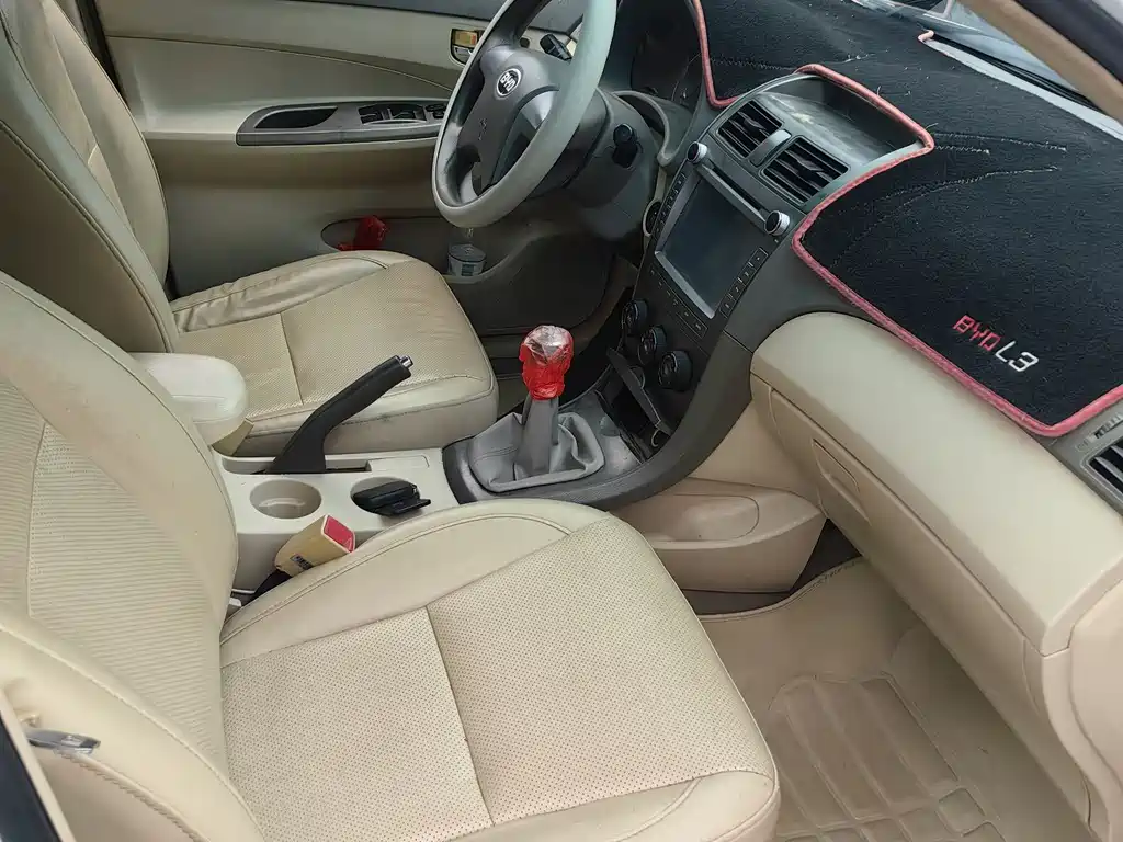 BYD L3 2012 1.5L MT Comfort