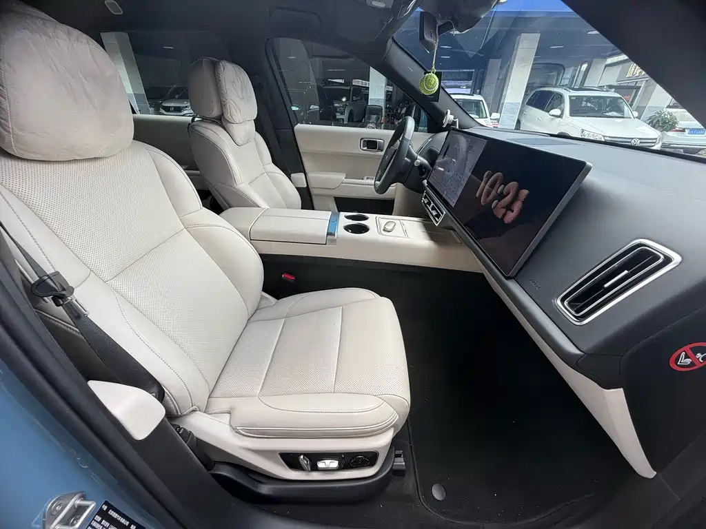 Li Auto IDEAL L7