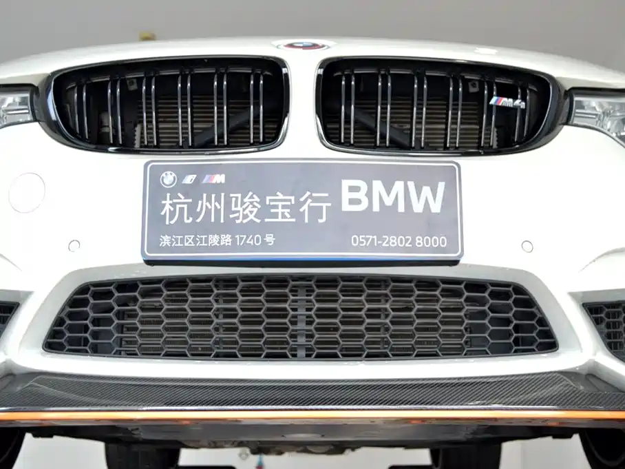 BMW M4 — миниатюра 22