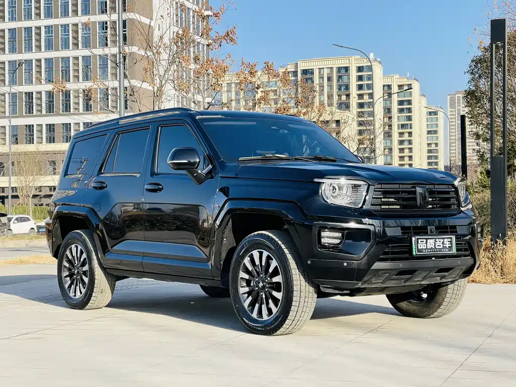 TANK TANK 700 NEW ENERGY