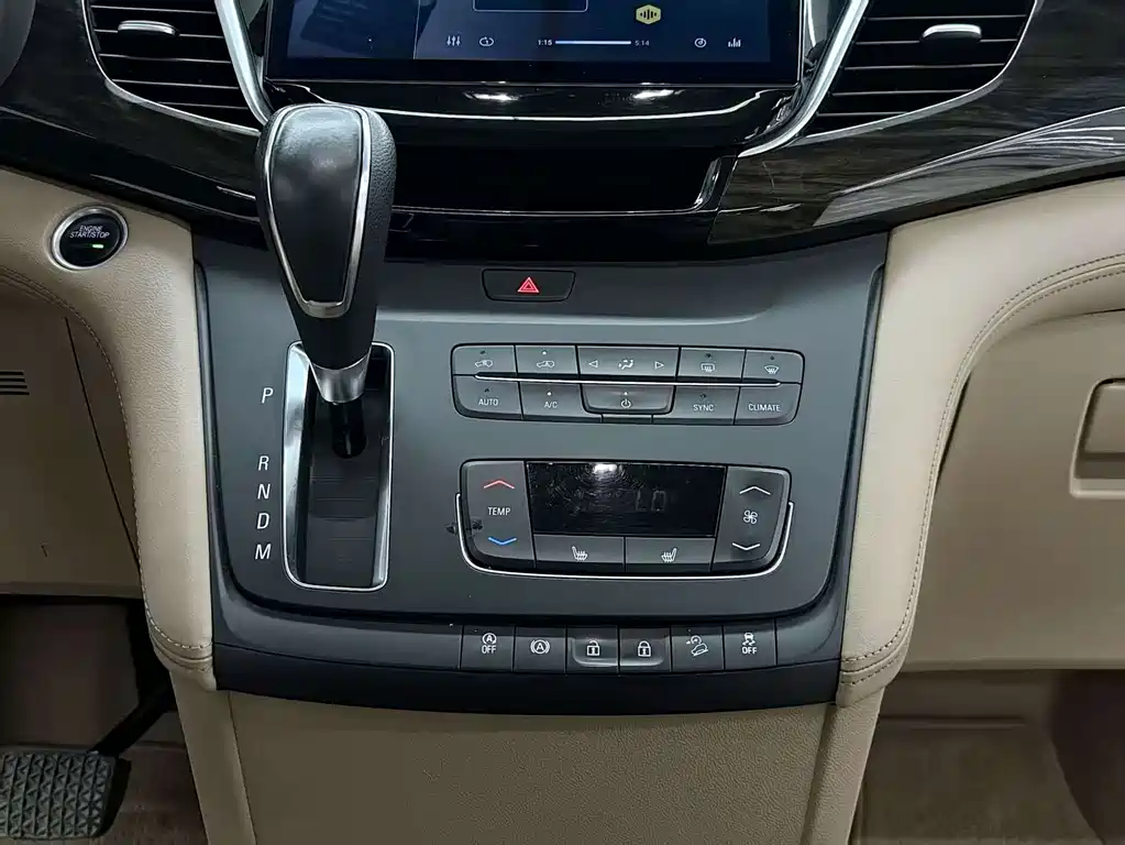 Buick GL8 — миниатюра 15