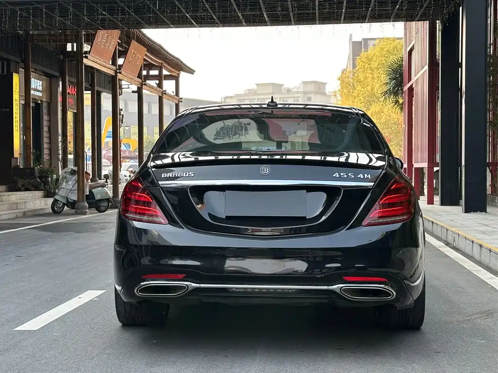 Mercedes-Benz S-Class — миниатюра 12