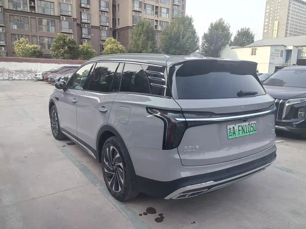Hongqi HS7 PHEV 2024 2.0T PHEV 6 мест