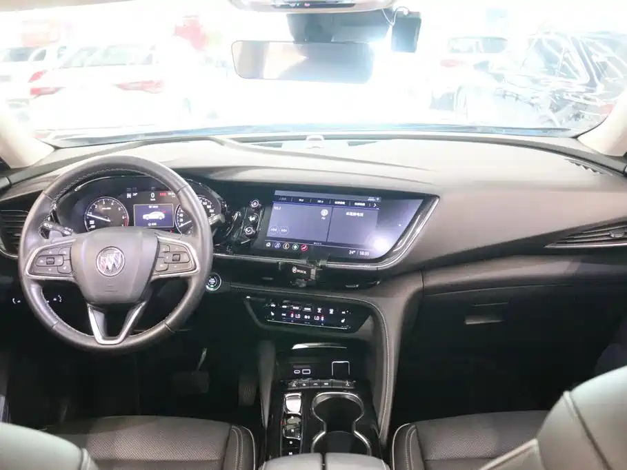 Buick Envision Plus — миниатюра 5