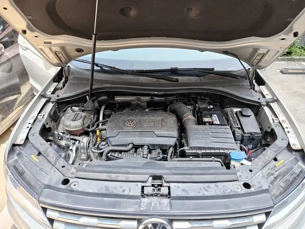Volkswagen Tiguan L — миниатюра 21