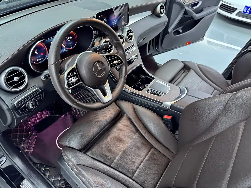 Mercedes-Benz GLC 2021 GLC 300 L 4MATIC