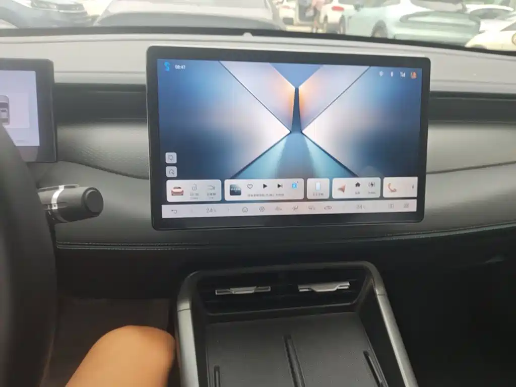 BYD Qin L — миниатюра 13