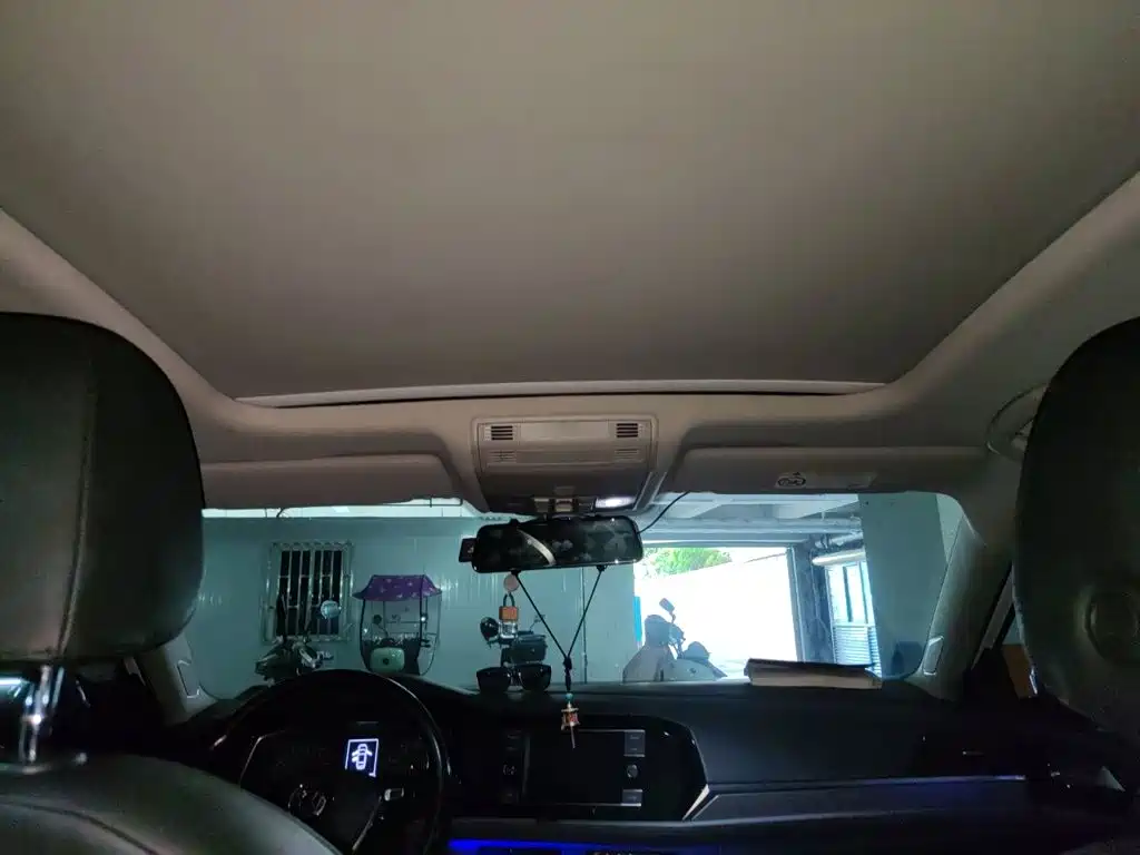 Volkswagen Sagitar — миниатюра 9