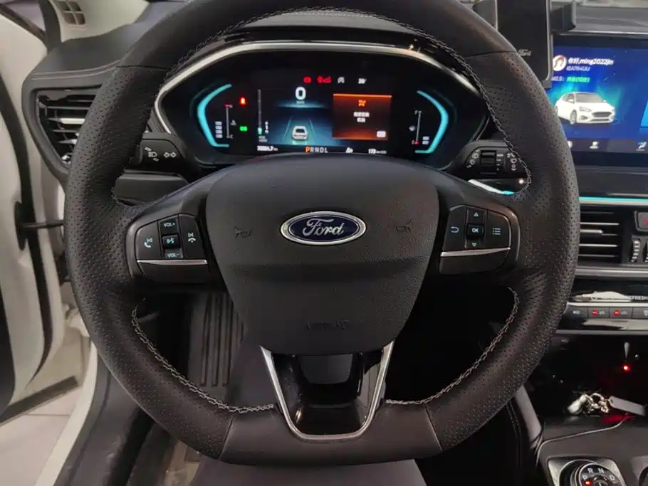 Ford Focus — миниатюра 15