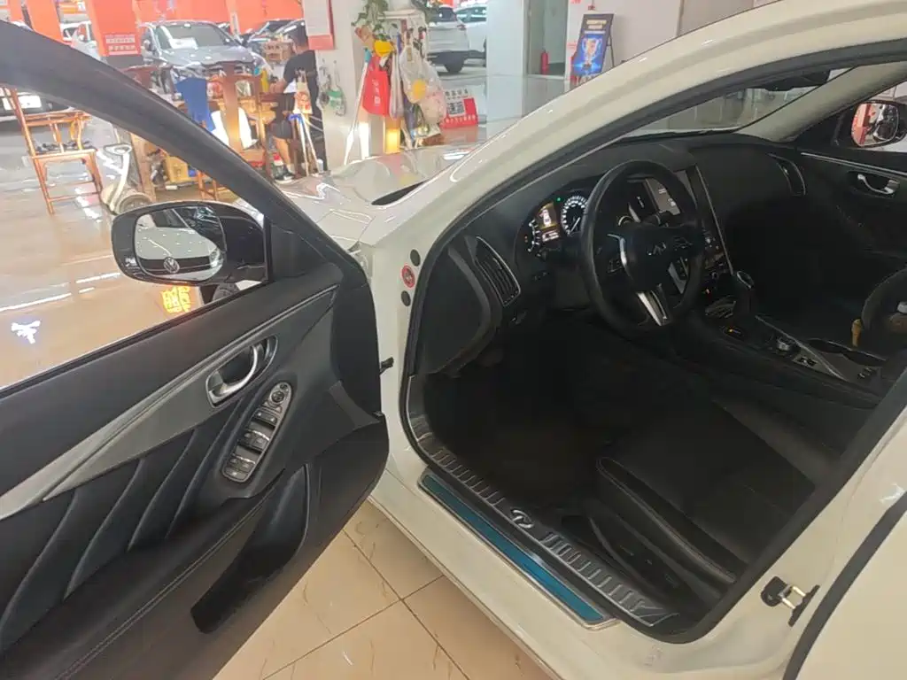 Infiniti Q50L — миниатюра 16
