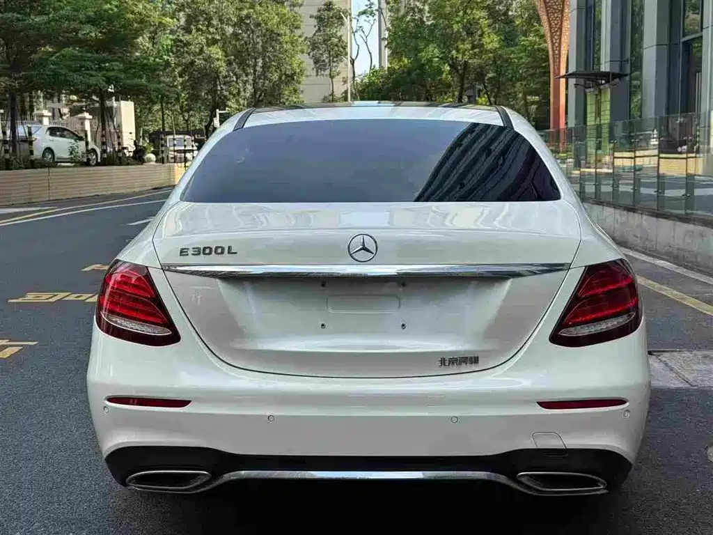 Mercedes-Benz E-Class E 2020 E 260 L Sport