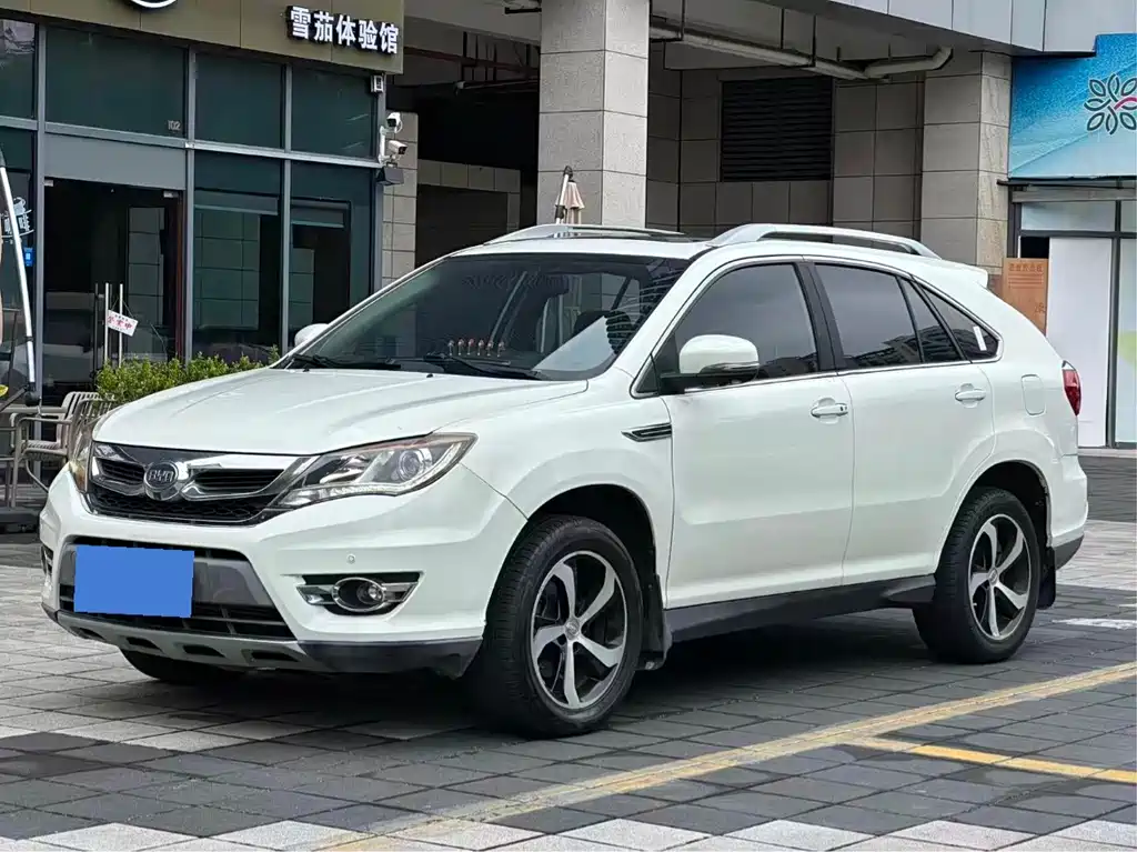 Byd S7 2016