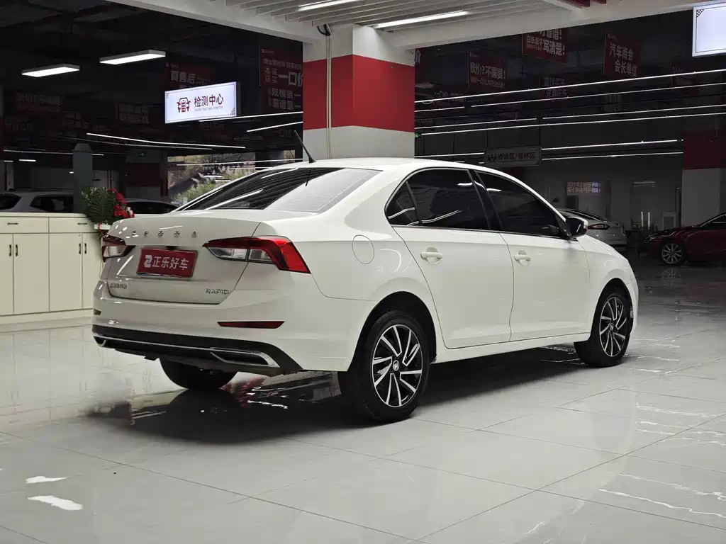 Skoda Rapid 2022 1.5L AT