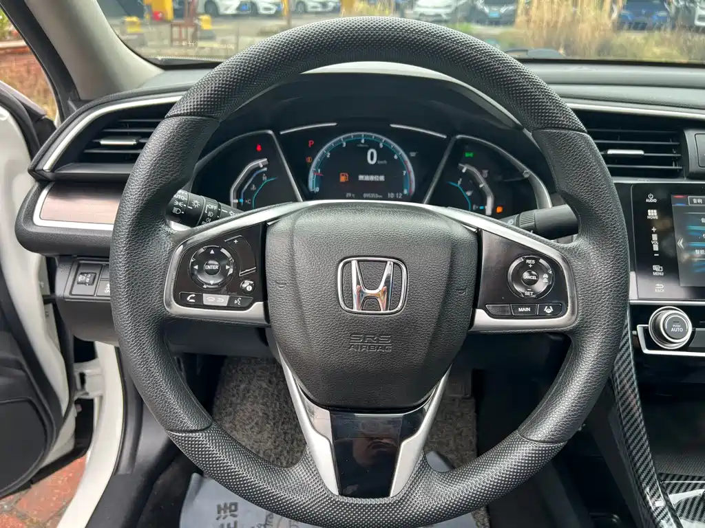 Honda Civic — миниатюра 10