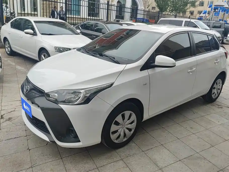 Toyota Yaris L 2019
