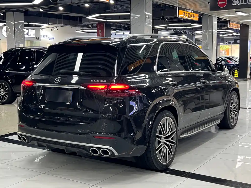 Mercedes-Benz GLE AMG — миниатюра 7