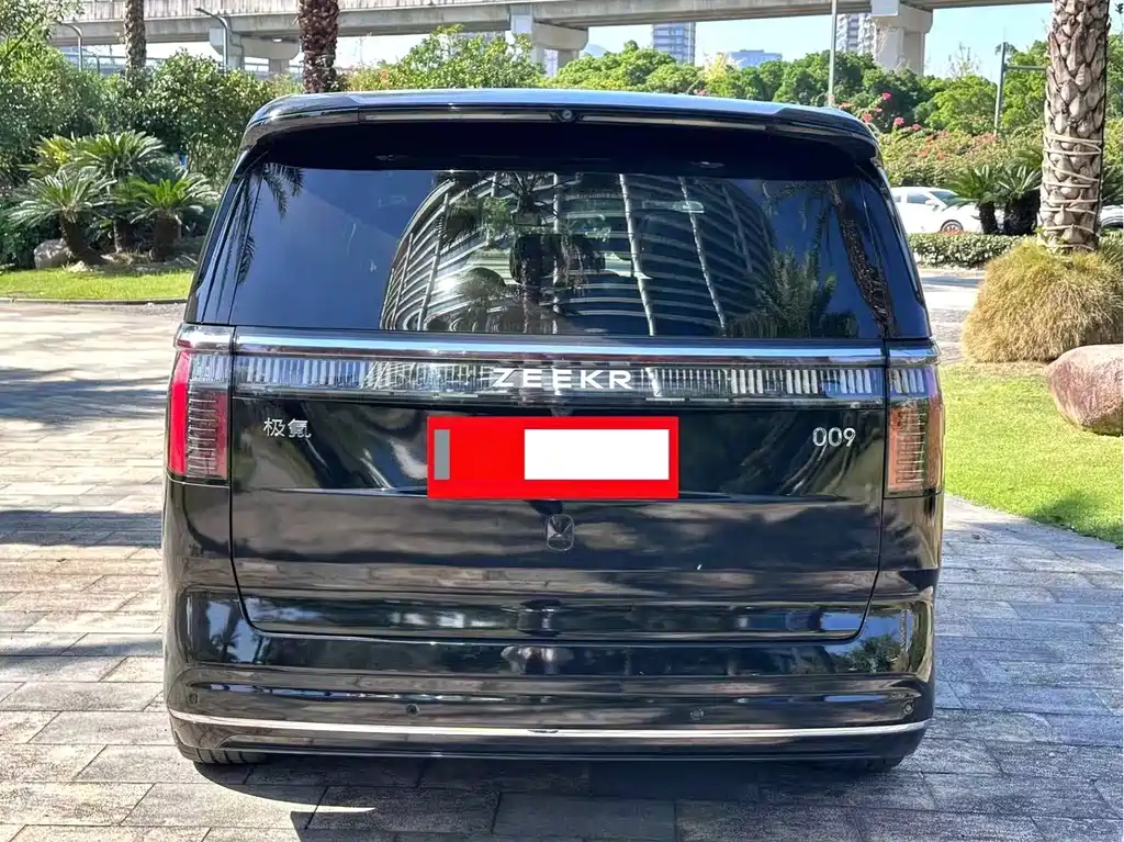 ZEEKR EXTREME KRYPTON 009