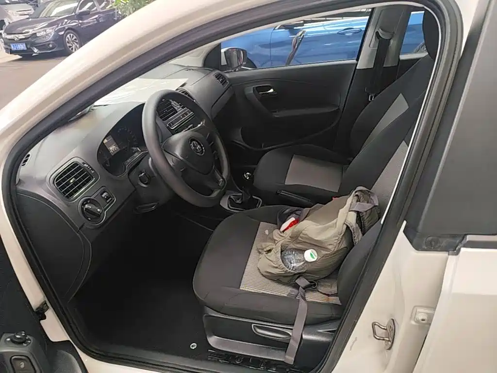 Volkswagen Polo — миниатюра 15