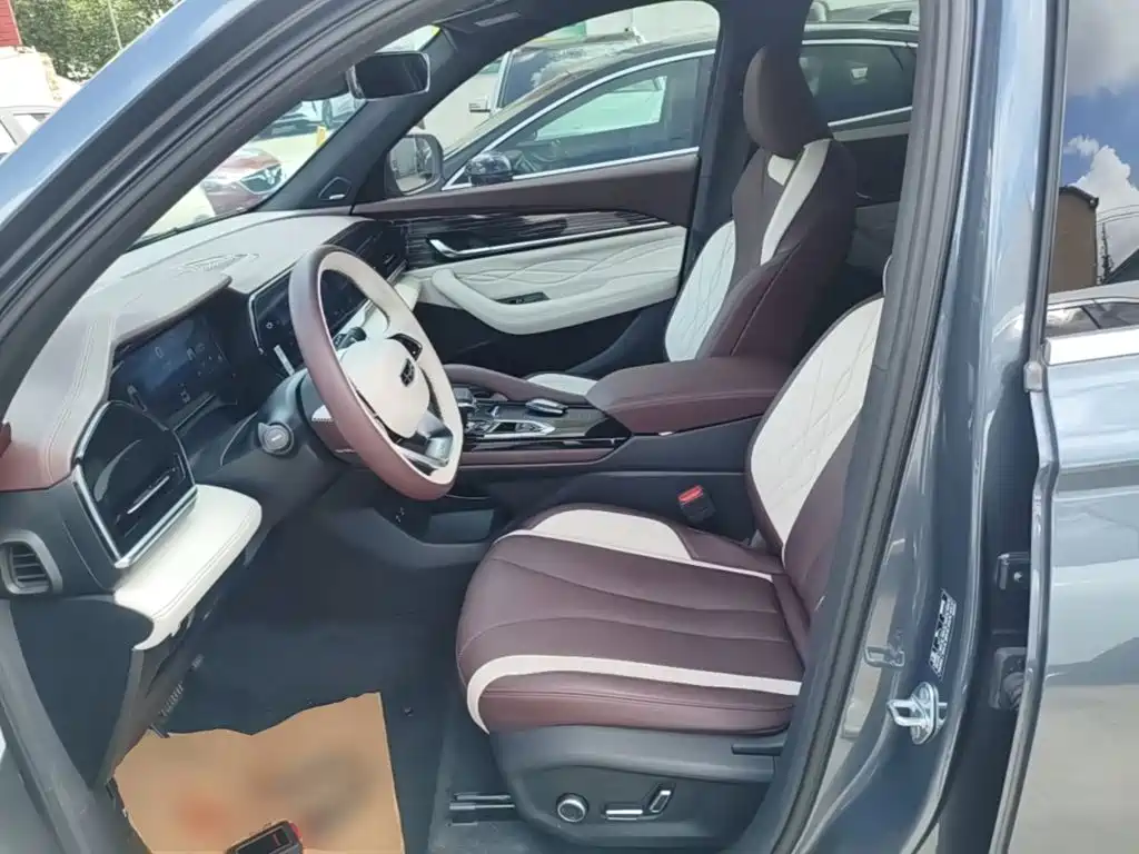 Geely Xingyue L — миниатюра 15