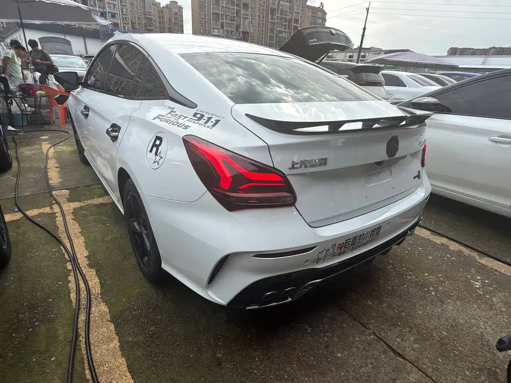 MG MG5 Scorpio — миниатюра 13