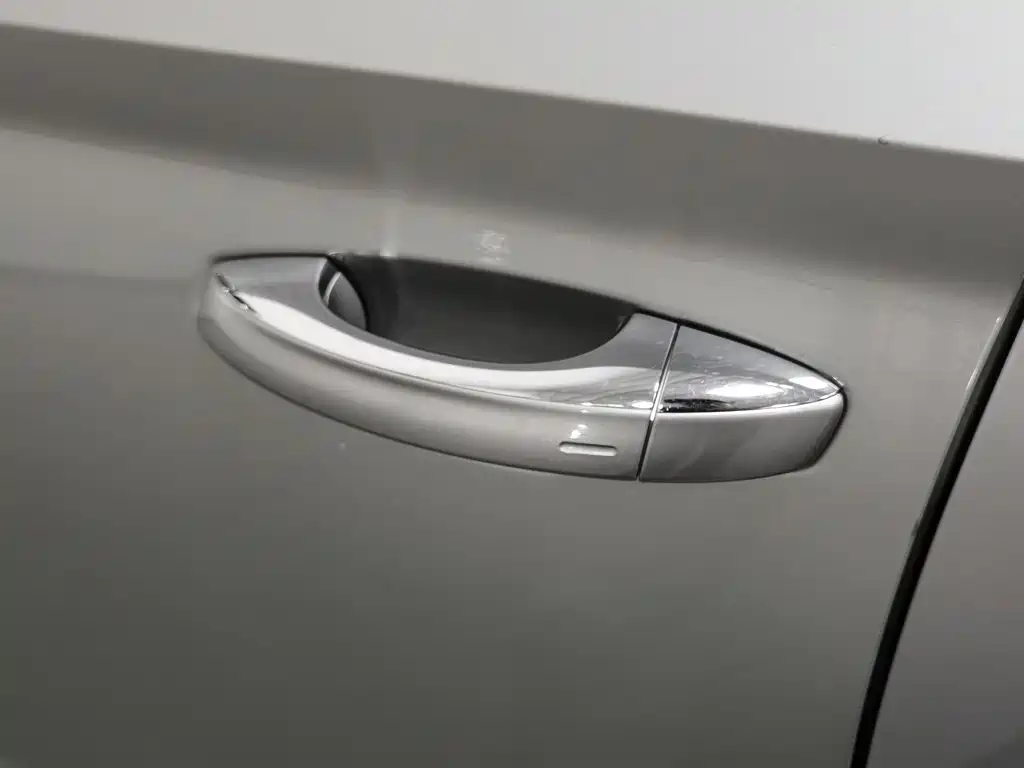 Skoda Superb — миниатюра 18