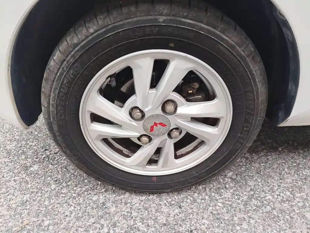 Wuling MINIEV — миниатюра 23