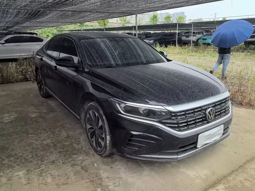 Volkswagen Passat 2023 330TSI Elite