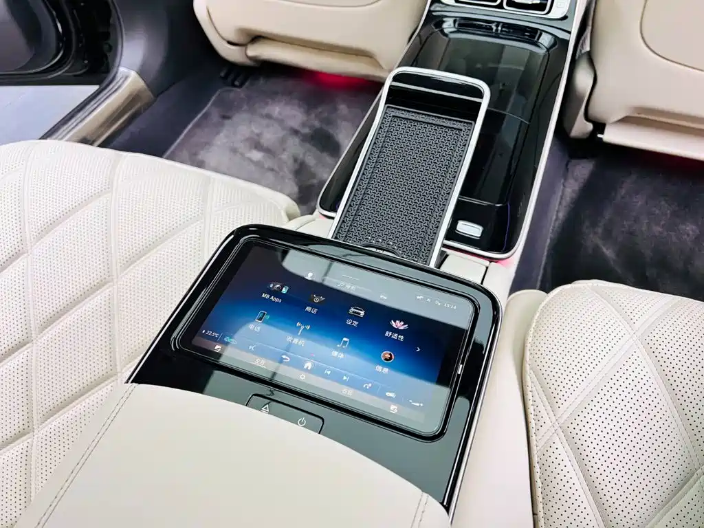 Mercedes-Benz S-Class — миниатюра 16