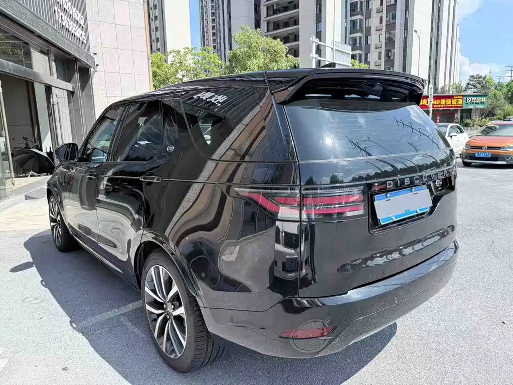 Land Rover Discovery — миниатюра 7