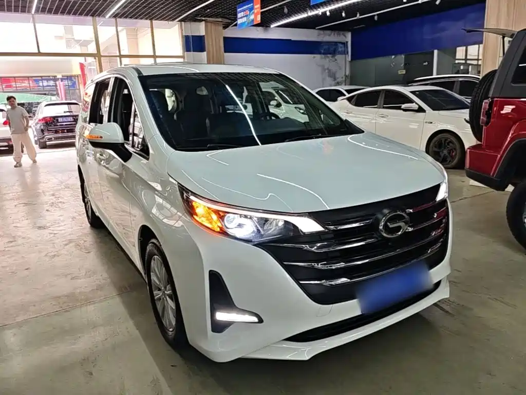 GAC Motor Trumpchi M6 — миниатюра 4