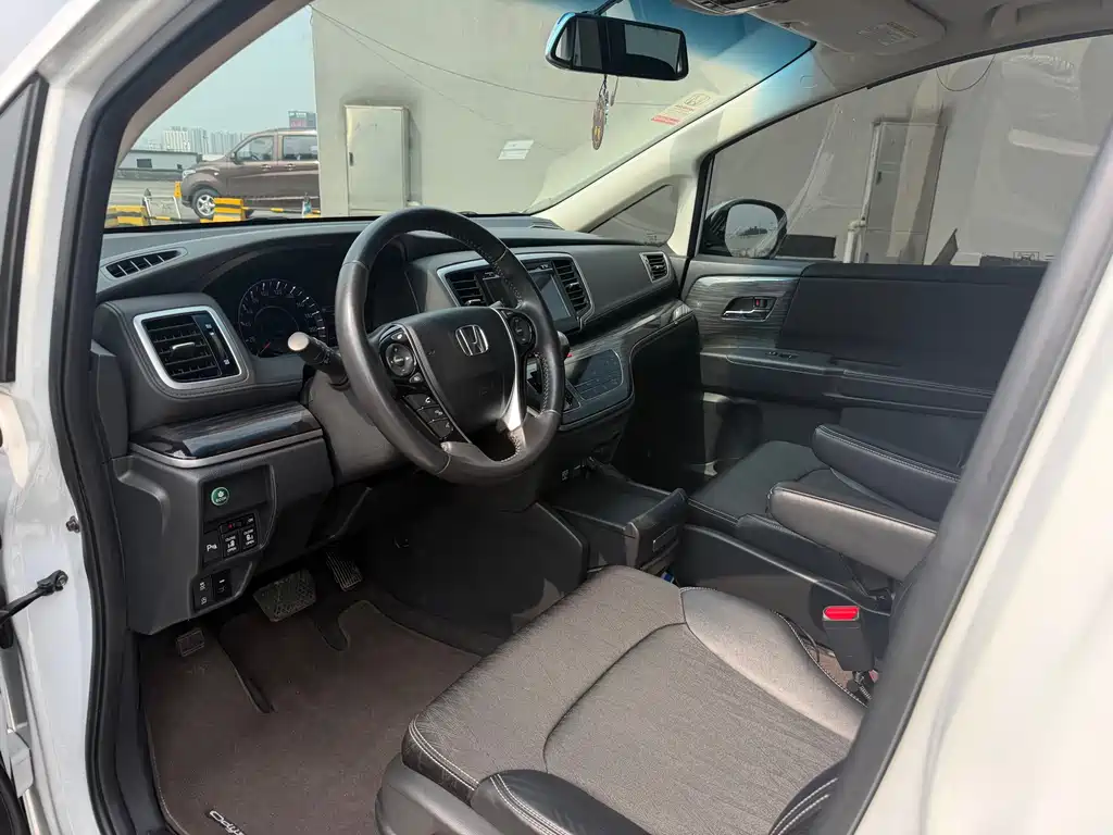 Honda Odyssey — миниатюра 2