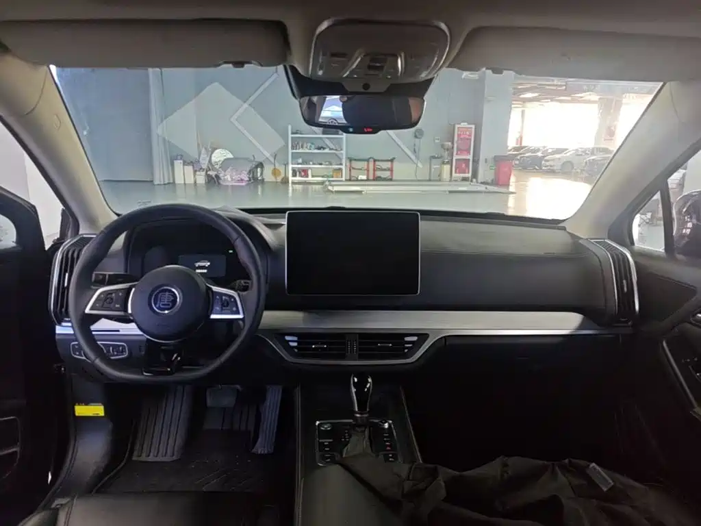 BYD Tang — миниатюра 10