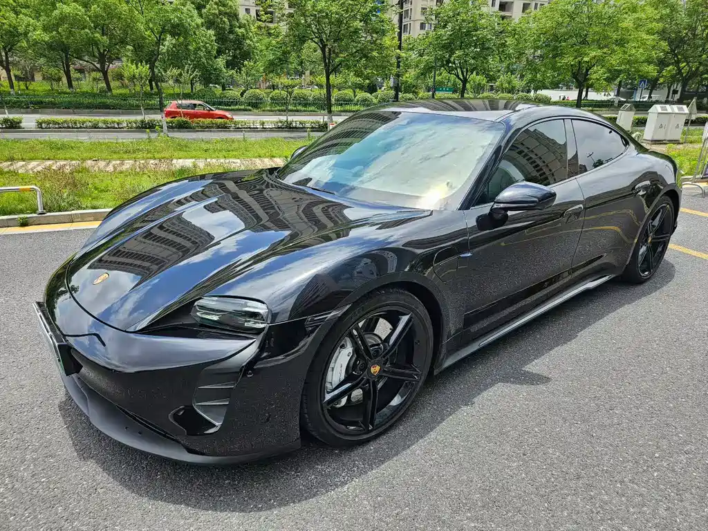 Porsche Taycan 2020 Taycan